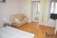 2 - комн.  квартира, 59 м², 1/2 эт.