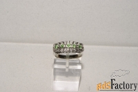 Серебряное кольцо с зелеными гранатами цаворитами