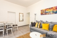 Аренда квартиры 2.5 комнаты в Тель-Авиве по цене 135$ в сутки.