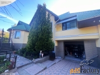 особняк 319.7 м² на участке 8.22 сот.