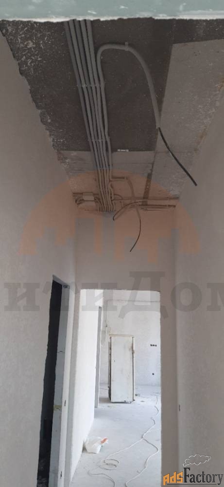 3 - комн.  квартира, 77.00 м², 1/4 эт.