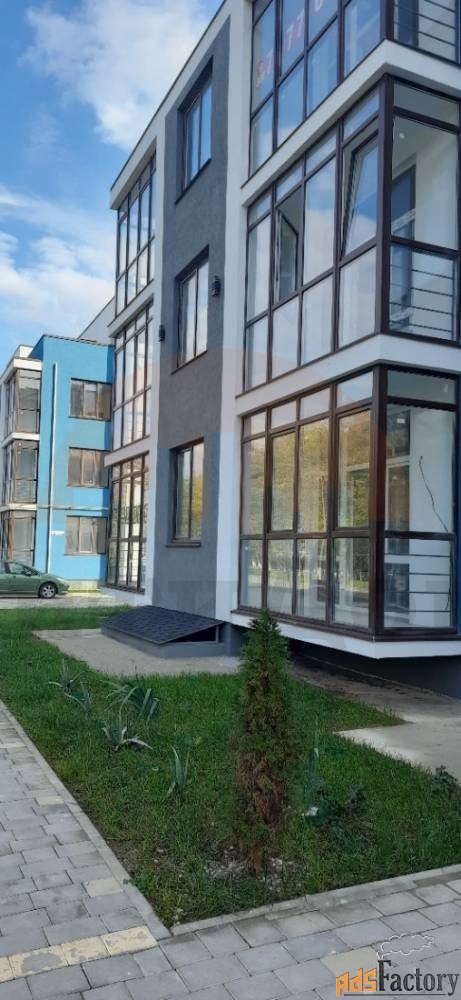 3 - комн.  квартира, 75.00 м², 1/4 эт.