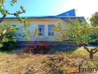 дом 210.00 м² на участке 20.00 сот.