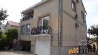 дом 240.00 м² на участке 7.00 сот.