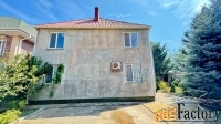 дом 160.80 м² на участке 6.00 сот.