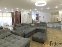 6 - комн.  квартира, 323.5 м², 1/8 эт.