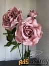 Розы шебби-шик: композиция из 3-х цветов для интерьера
