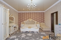 2 - комн.  квартира, 85 м², 1/3 эт.