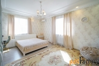 дом 178 м² на участке 4 сот.