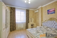 дом 252 м² на участке 4 сот.
