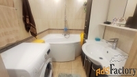 3 - комн.  квартира, 75.3 м², 8/17 эт.