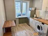 1 - комн.  квартира, 42 м², 6/9 эт.