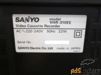 Видеомагнитофон Sanyo неисправный