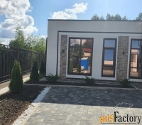 дом 175 м² на участке 6 сот.