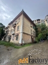 4 - комн.  квартира, 90 м², 1/3 эт.