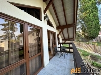 коттедж 184 м² на участке 8 сот.