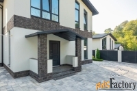 коттедж 200 м² на участке 4 сот.