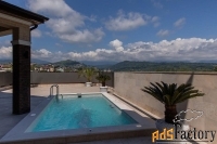 коттедж 235 м² на участке 5 сот.