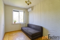 3 - комн.  квартира, 58 м², 4/5 эт.