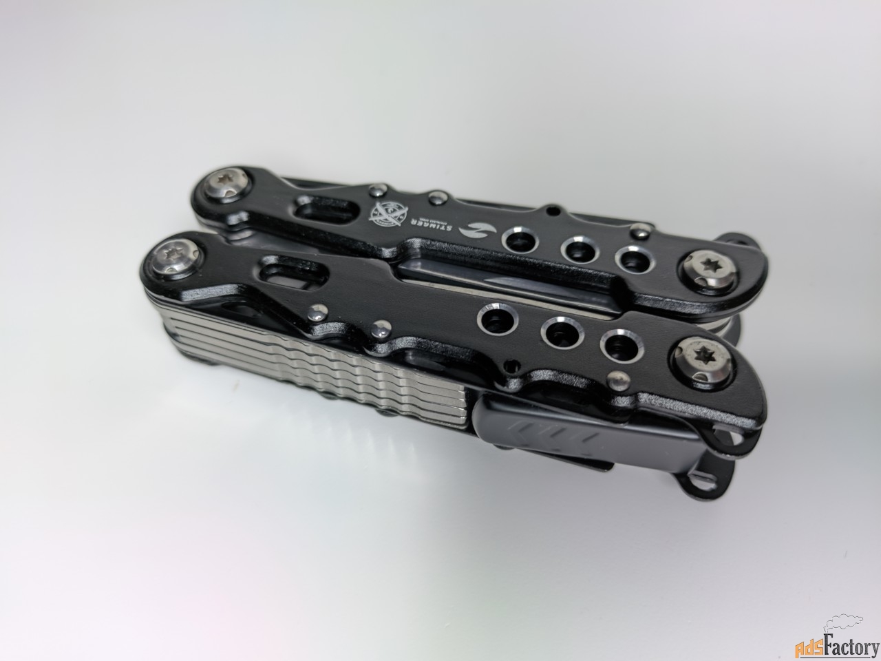 Мультитул Stinger MT-MQ007-BK