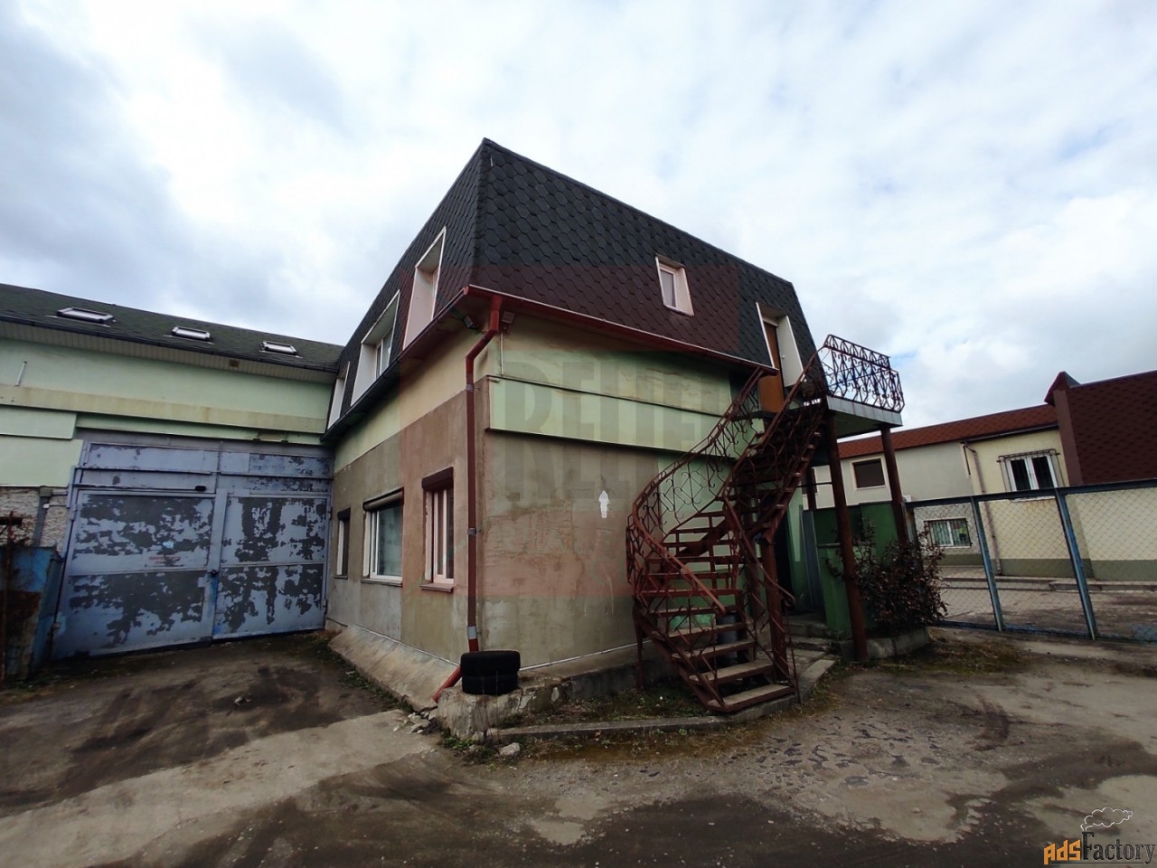 свободного назначения, 1320 м²