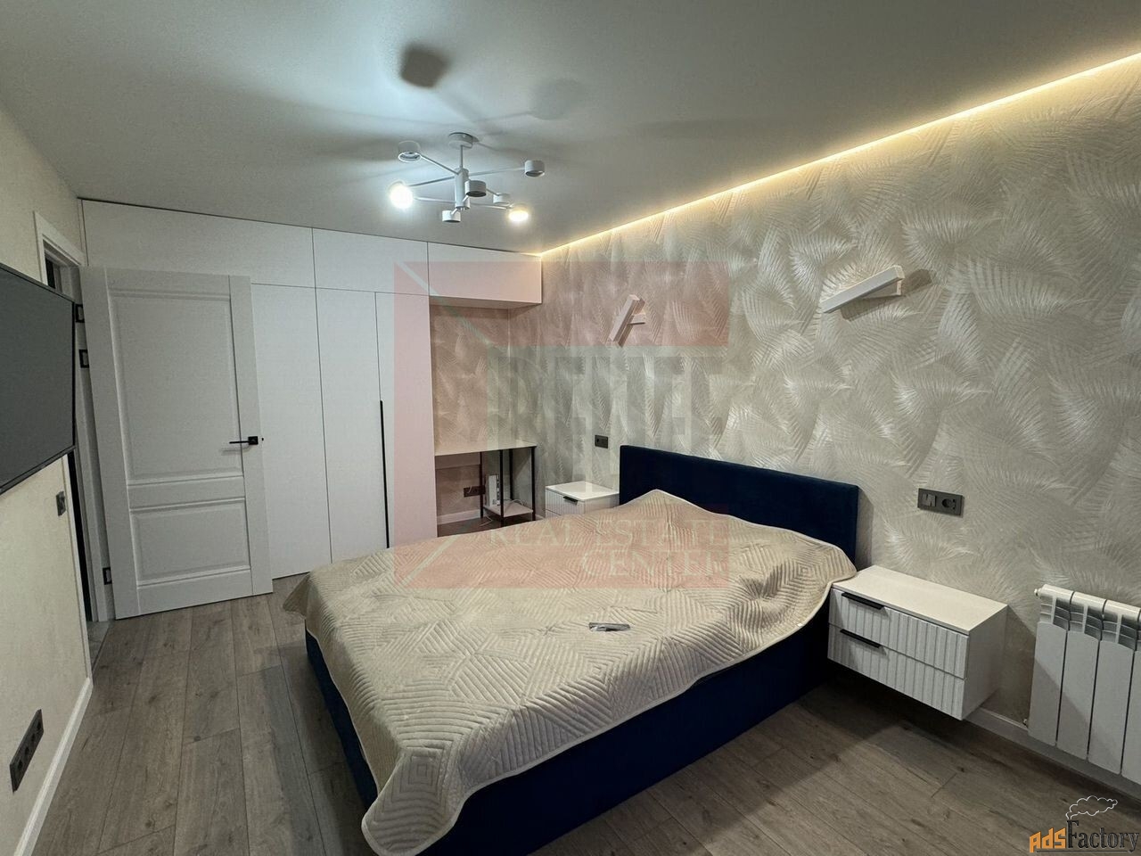 1 - комн.  квартира, 39 м², 1/12 эт.