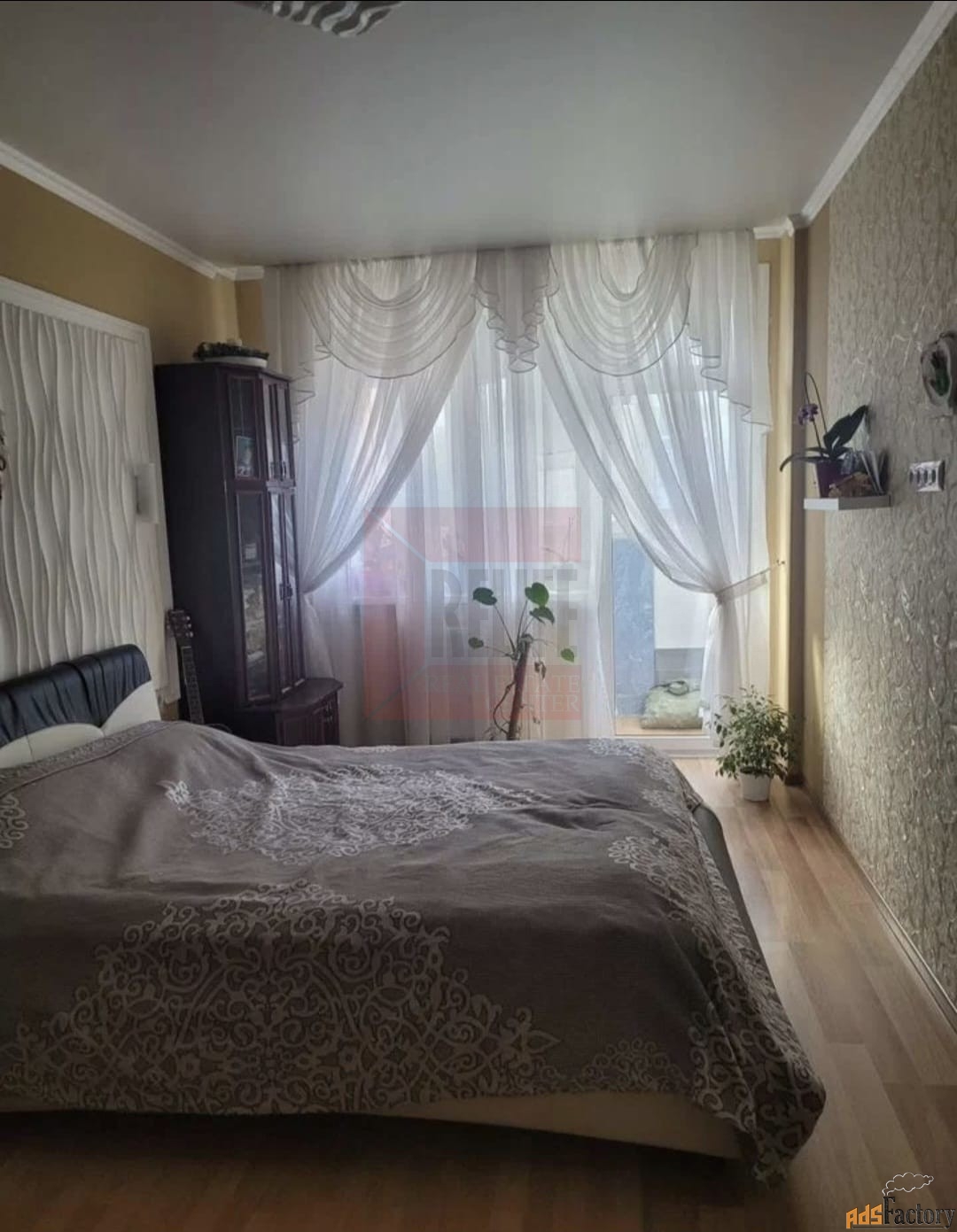 2 - комн.  квартира, 91 м², 2/9 эт.