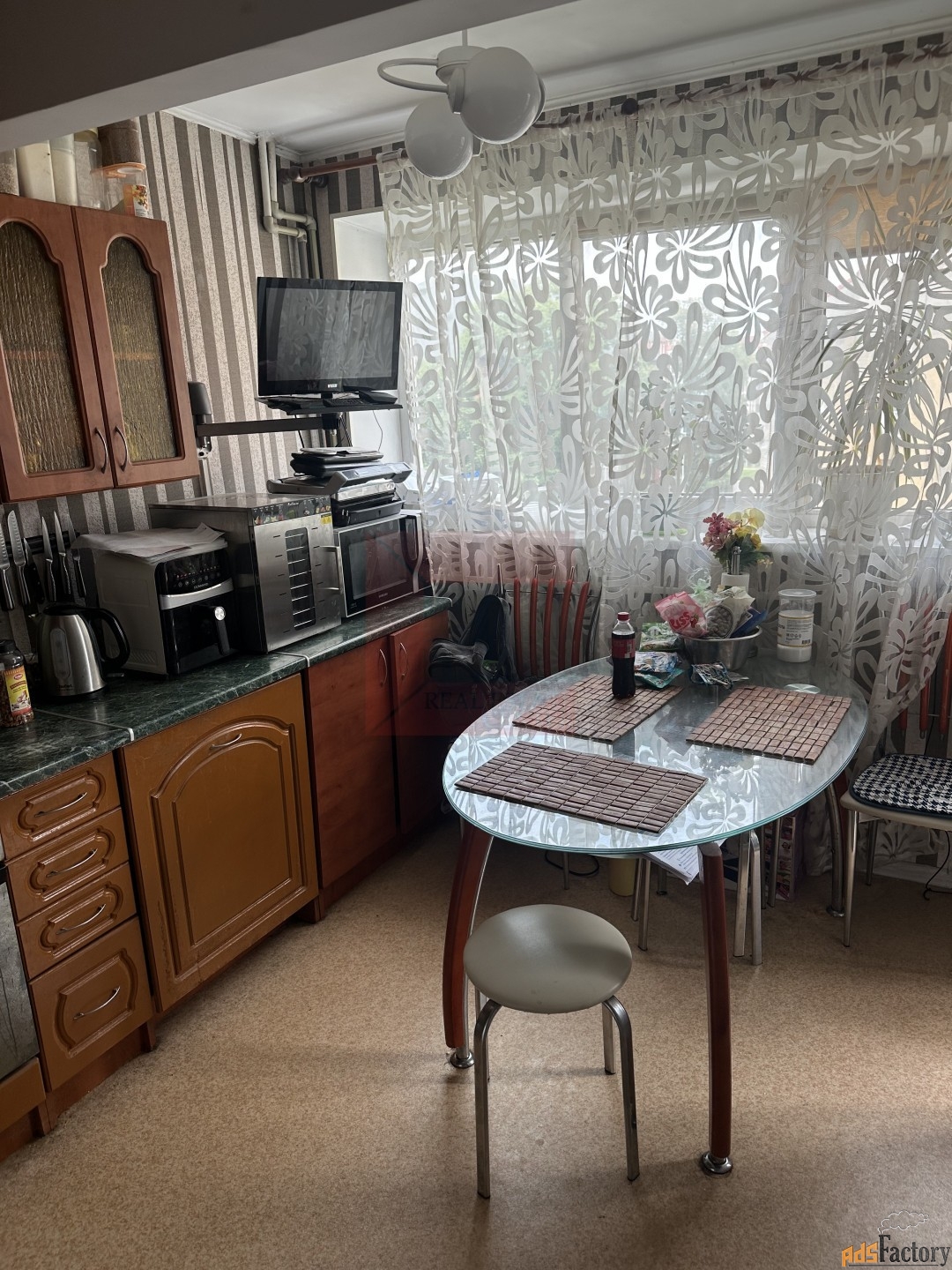 2 - комн.  квартира, 51 м², 4/5 эт.