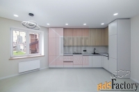 3 - комн.  квартира, 93 м², 1/8 эт.