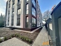 3 - комн.  квартира, 99.1 м², 2/4 эт.