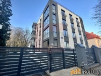 3 - комн.  квартира, 99.1 м², 2/4 эт.