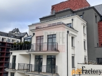 3 - комн.  квартира, 119 м², 8/10 эт.