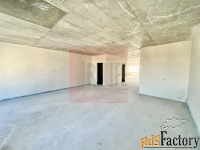 4 - комн.  квартира, 149.6 м², 4/10 эт.