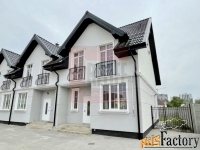 таунхаус 180 м² на участке 4 сот.