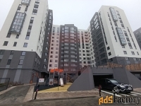 3 - комн.  квартира, 81.9 м², 1/12 эт.