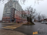 3 - комн.  квартира, 81.9 м², 1/12 эт.