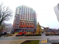 2 - комн.  квартира, 78 м², 1/12 эт.