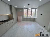 3 - комн.  квартира, 91 м², 2/14 эт.