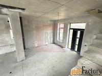 таунхаус 134.6 м² на участке 2.93 сот.