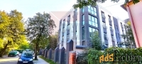 3 - комн.  квартира, 130.1 м², 2/4 эт.