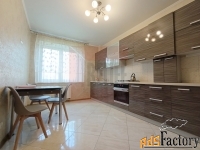 2 - комн.  квартира, 70 м², 4/8 эт.