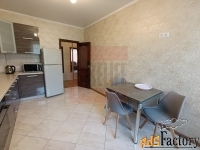 2 - комн.  квартира, 70 м², 4/8 эт.