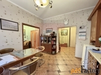 4 - комн.  квартира, 134.4 м², 1/5 эт.