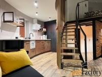 1 - комн.  квартира, 78 м², 1/3 эт.
