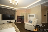 дом 289.2 м² на участке 14 сот.