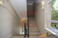 2 - комн.  квартира, 112.8 м², 1/4 эт.