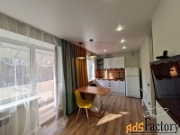 2 - комн.  квартира, 30 м², 3/3 эт.