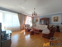 4 - комн.  квартира, 187.8 м², 5/5 эт.