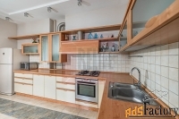 2 - комн.  квартира, 69.9 м², 2/4 эт.