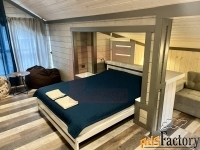 дом 350.3 м² на участке 18.4 сот.